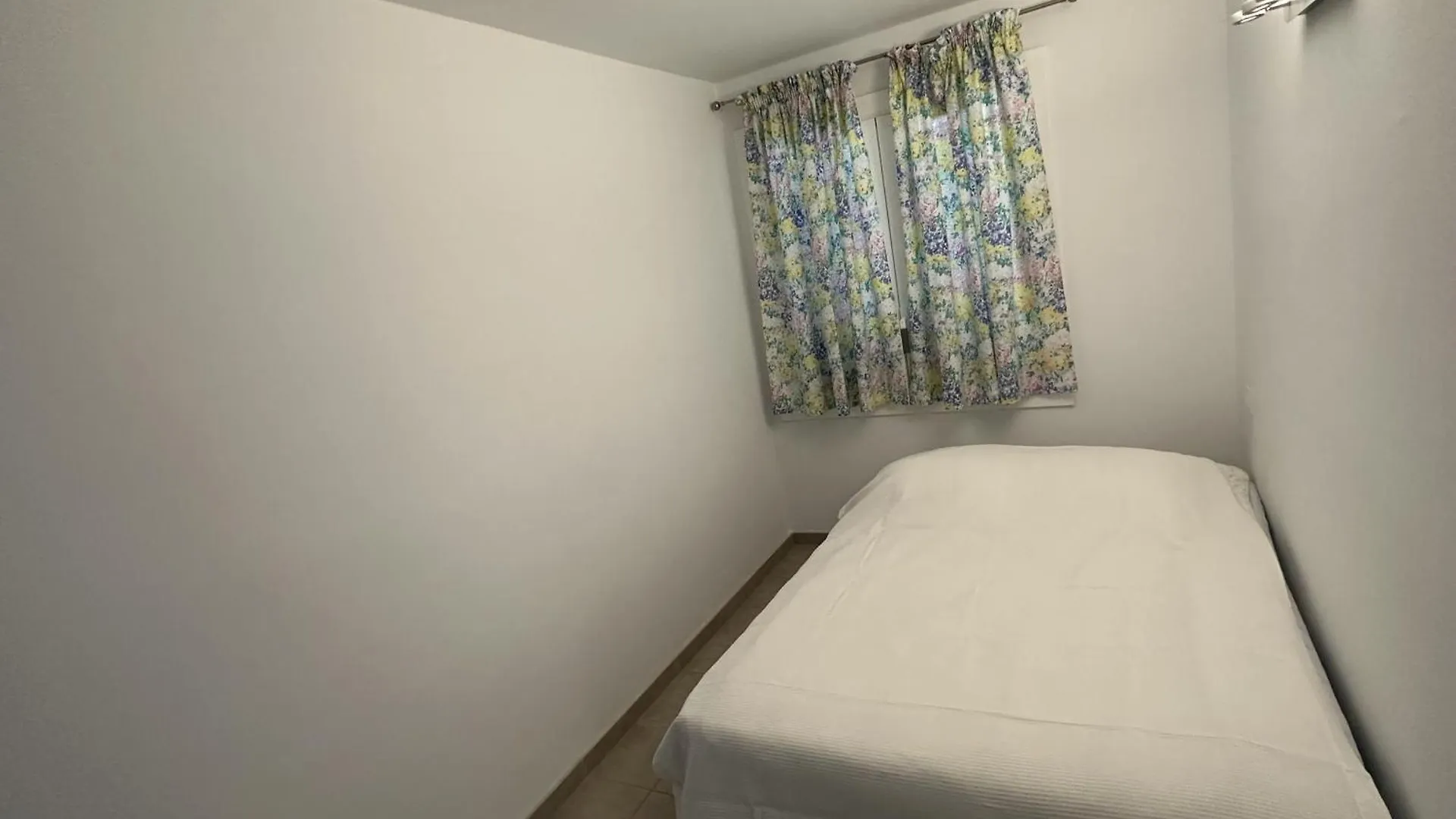 Apartamento Ibr - Rhodas 22 Roses